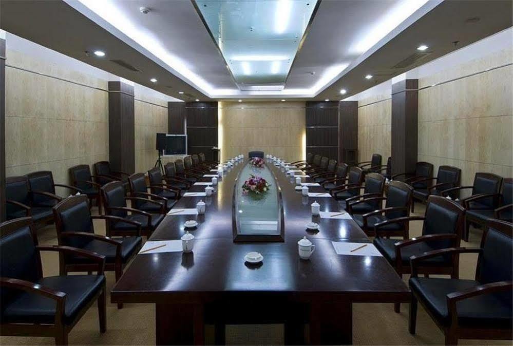 דאלי Regent Hotel מראה חיצוני תמונה